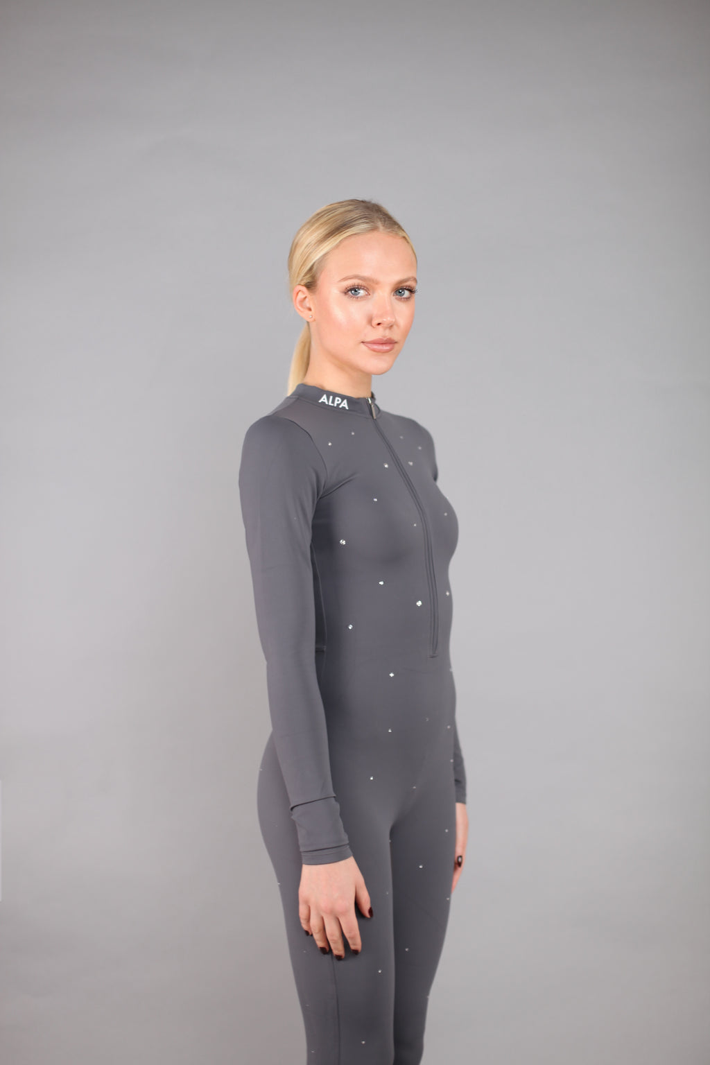 z24/25 Signature Rhinestones Grey